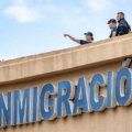 Venezolano herido en ataque armado a centro de detención migratoria en Dallas