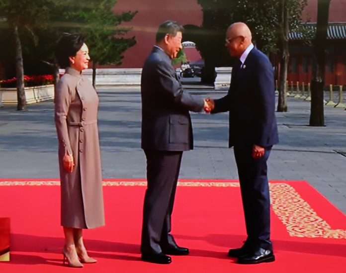 Jorge Rodríguez fue recibido por Xi Jinping en actos conmemorativos de la Segunda Guerra Mundial