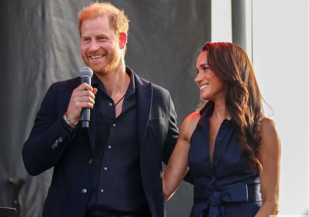 El príncipe Harry y Meghan Markle reaparecieron en Santa Bárbara y eclipsaron el acto benéfico de Kevin Costner