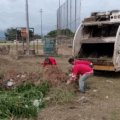 Realizan limpieza en las escuelas de Baralt