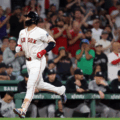 Carlos Narváez despacha el decimotercer jonrón en triunfo de Medias Rojas sobre Yankees