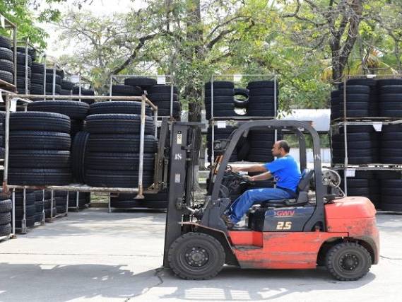 Carabobo reactivará planta de cauchos con inversión internacional