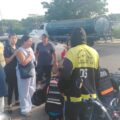 Grave motorizado tras impactar su motocicleta contra un carro en la C-2 a la altura de la estación de servicio Amparo