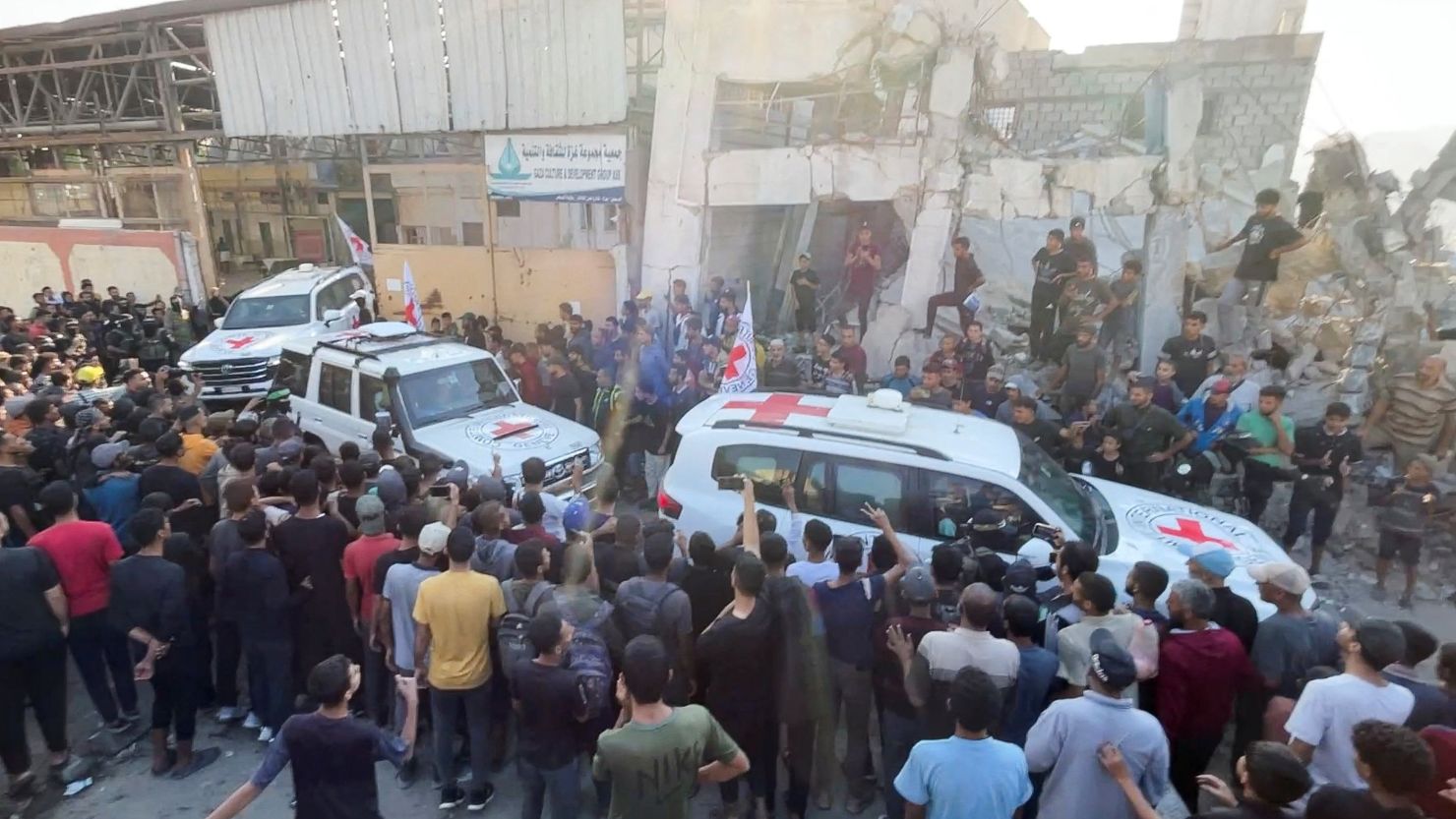 Hamás entrega a Israel todos los rehenes vivos en Gaza