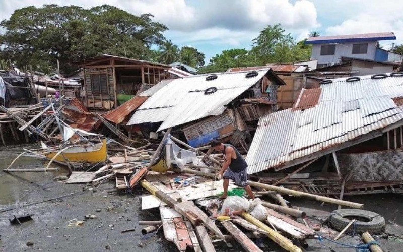 Terremoto de 7,4 sacude a Filipinas durante la mañana de este viernes