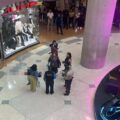 Una joven se lanzó desde el quinto piso del Sambil en Chacao