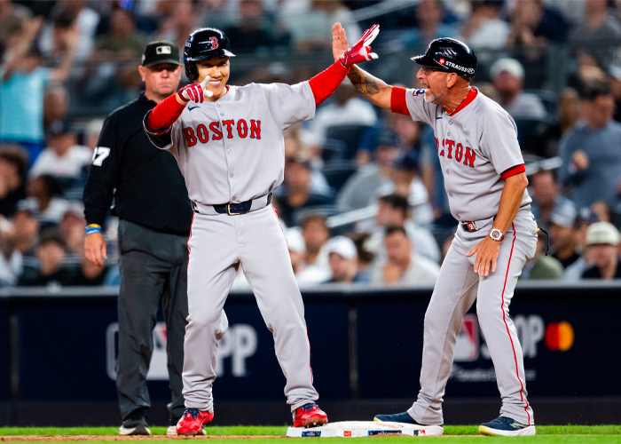 Medias Rojas pegó primero ante Yankees en el primer duelo de Serie de Comodín