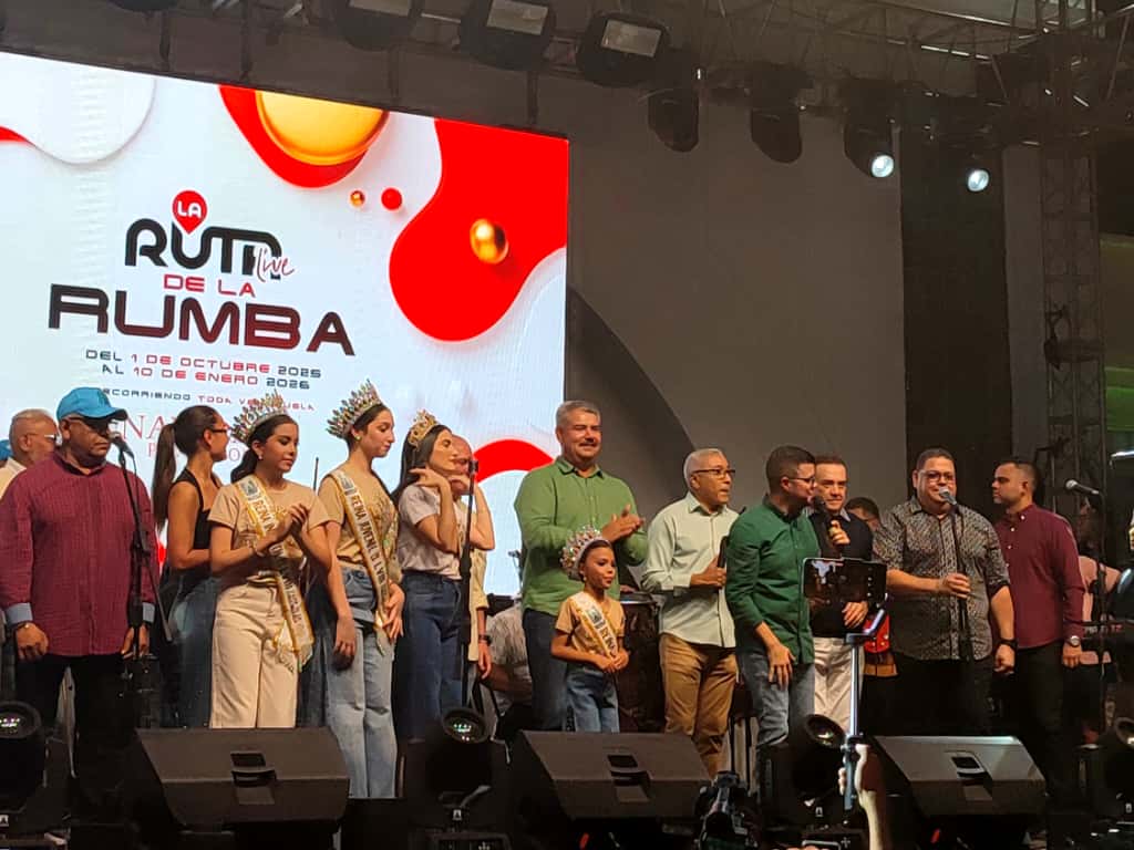 Inicia la Navidad en el Zulia con una multitudinaria celebración en la Plaza de la República de Maracaibo