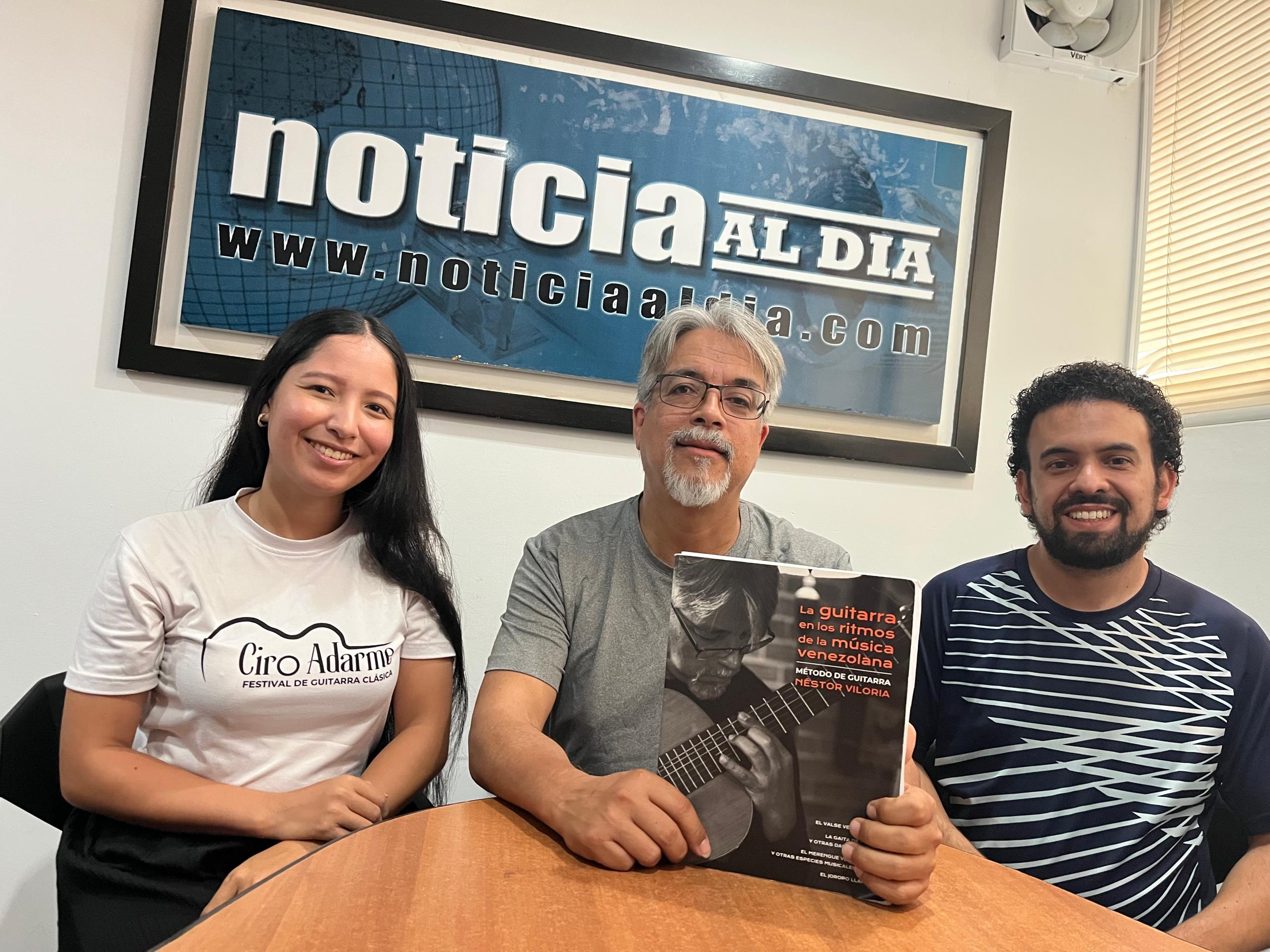 El maestro de las seis cuerdas Néstor Viloria presentará su libro “La guitarra en los ritmos de la música venezolana” en la Biblioteca Pública María Calcaño este 24-Oct