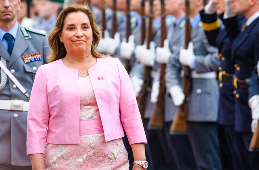 Fiscalía de Perú solicita impedimento de salida del país de 36 meses para Boluarte