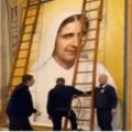 Tapete de Carmen Rendiles se encuentra en El Vaticano previo a la canonización oficial
