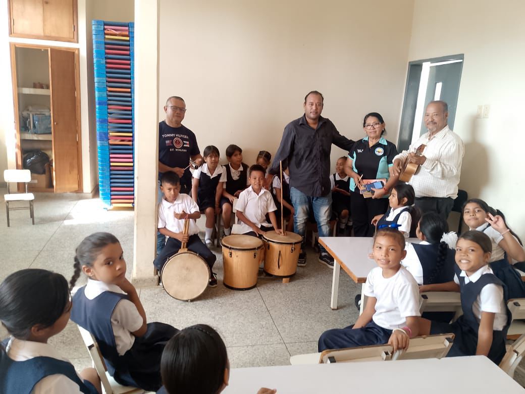 Fundagraez inauguró nuevas escuelas de gaita en Mara, Lagunillas y La Cañada de Urdaneta