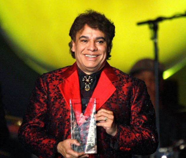 Bajo el título Juan Gabriel: Debo, puedo y quiero, Netflix se prepara para rendirle homenaje