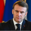 Dimitió el primer ministro de Francia