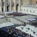 Inicia misa de canonización en El Vaticano de los siete nuevos santos, incluidos José Gregorio Hernández y Carmen Rendiles