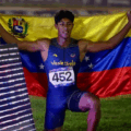 Ricardo Montes de Oca extiende su dominio continental en el salto con pértiga