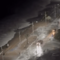 Restringen acceso a playas de Lechería por fuerte oleaje durante la noche del domingo