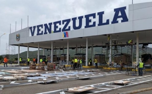 Colombia y Venezuela trabajan para habilitar el transporte de carga por el puente 
