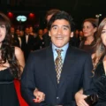 Dalma y Gianinna Maradona rinden homenaje a su padre en el quinto aniversario de su partida