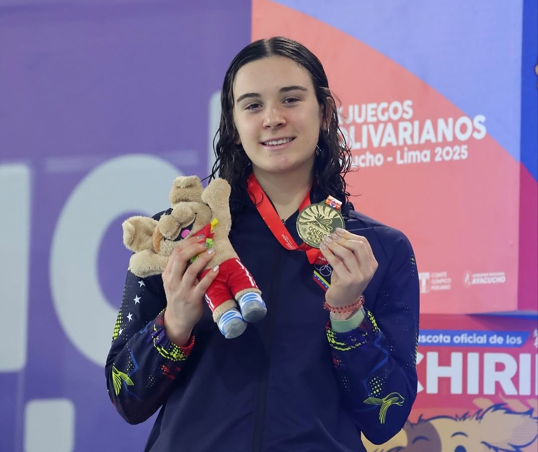 María Yegres conquista su tercer oro en los 400 metros libre de los Juegos Bolivarianos