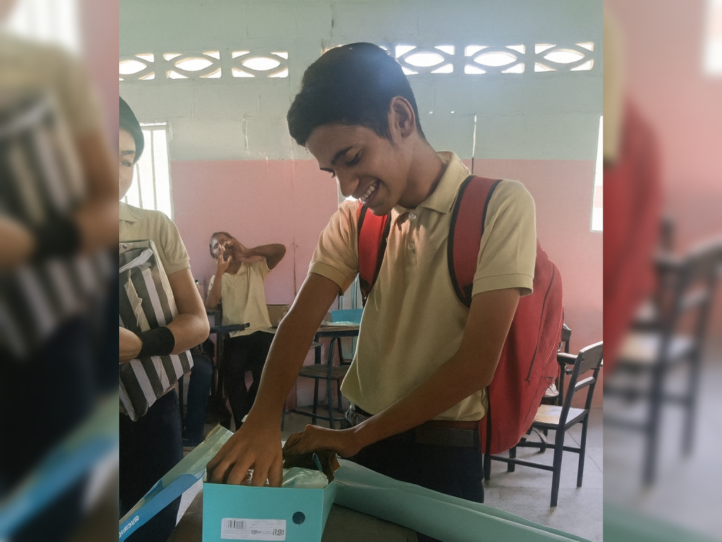 Estudiantes se organizan para ayudar a compañero con útiles y alimentos