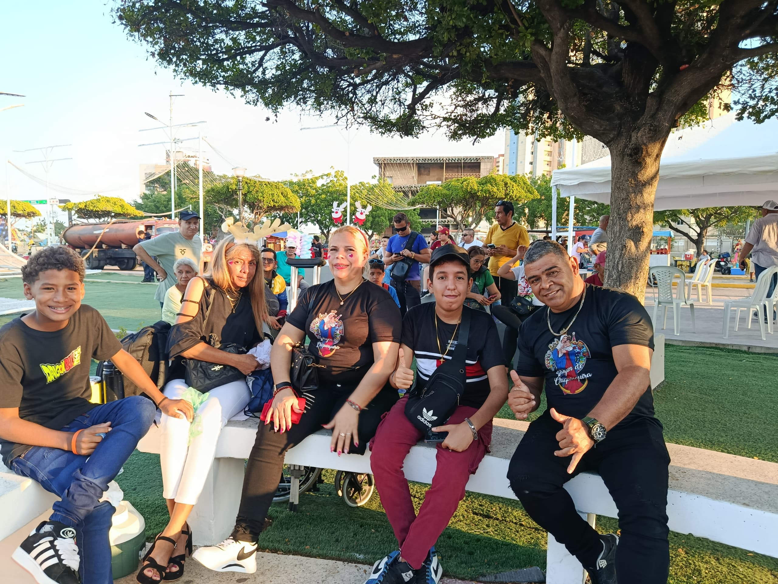 Maracaibo brilla: El Encendido de Luces da inicio a la Feria de La Chinita