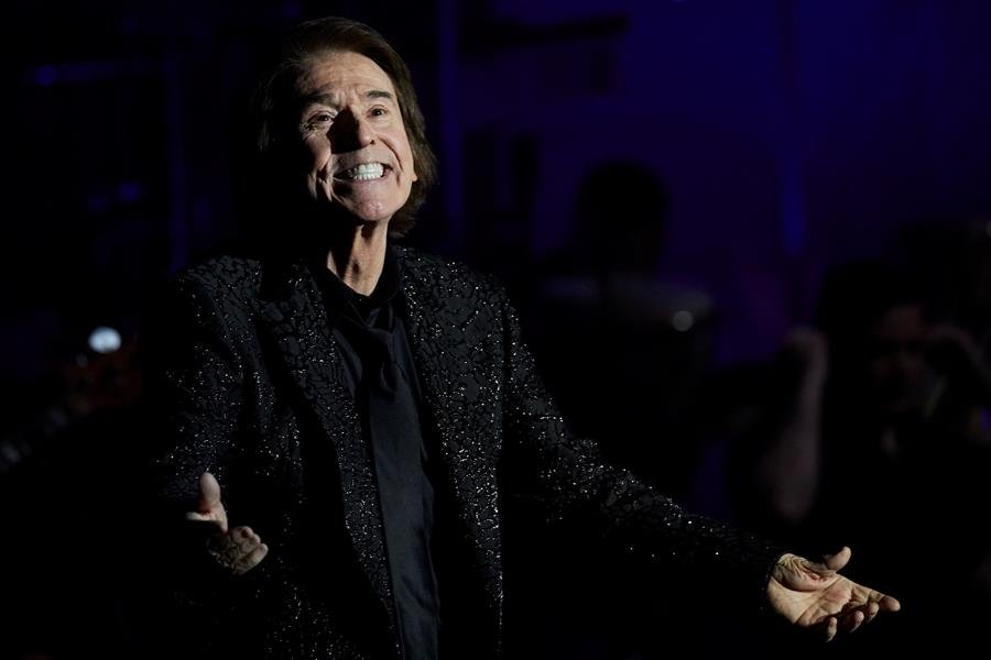 Raphael sigue siendo Aquel que vino a Maracaibo