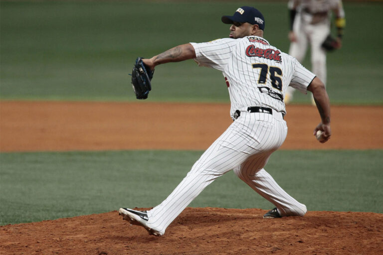 ¡Cambio entre Caracas y Magallanes! Anthony Vizcaya llega al conjunto melenudo