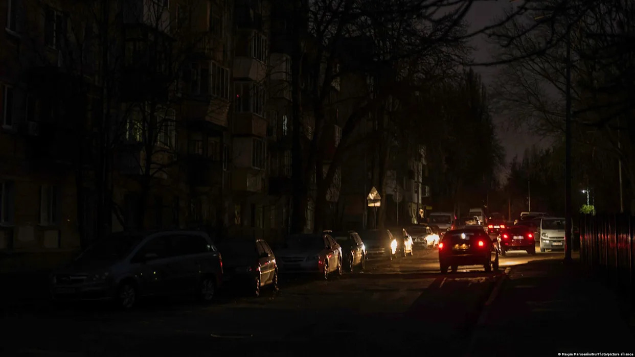 Ciudades de Rusia y Ucrania quedan a oscuras por varios ataques