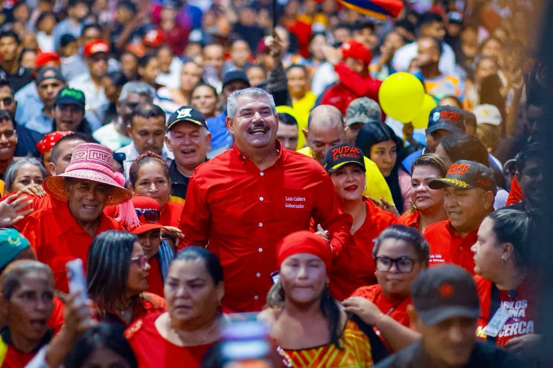 Psuv Zulia celebró el 19 aniversario de la tolda con marcha en JEL
