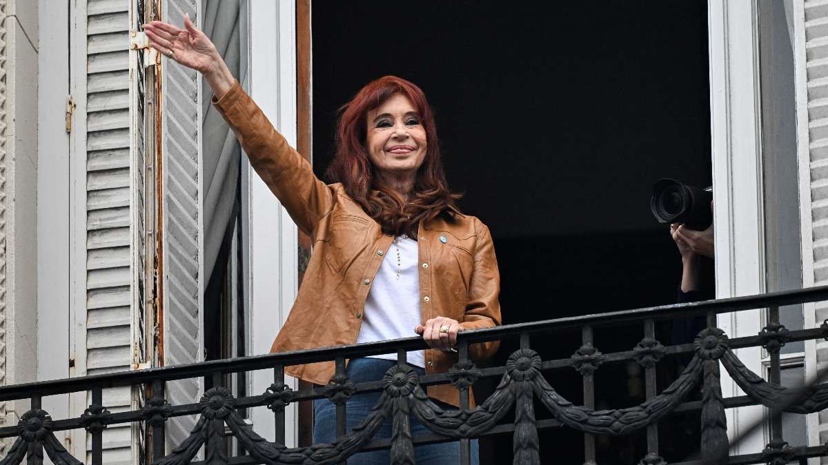 Hospitalizaron a Cristina Fernández de Kirchner por apendicitis