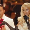 Christina Aguilera estrena su nuevo tema navideño grabado junto a la Torre Eiffel