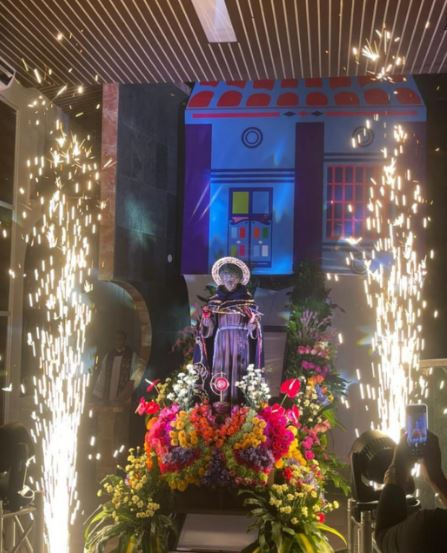 Iniciaron fiestas patronales de San Benito de Palermo con la tradicional Bajada