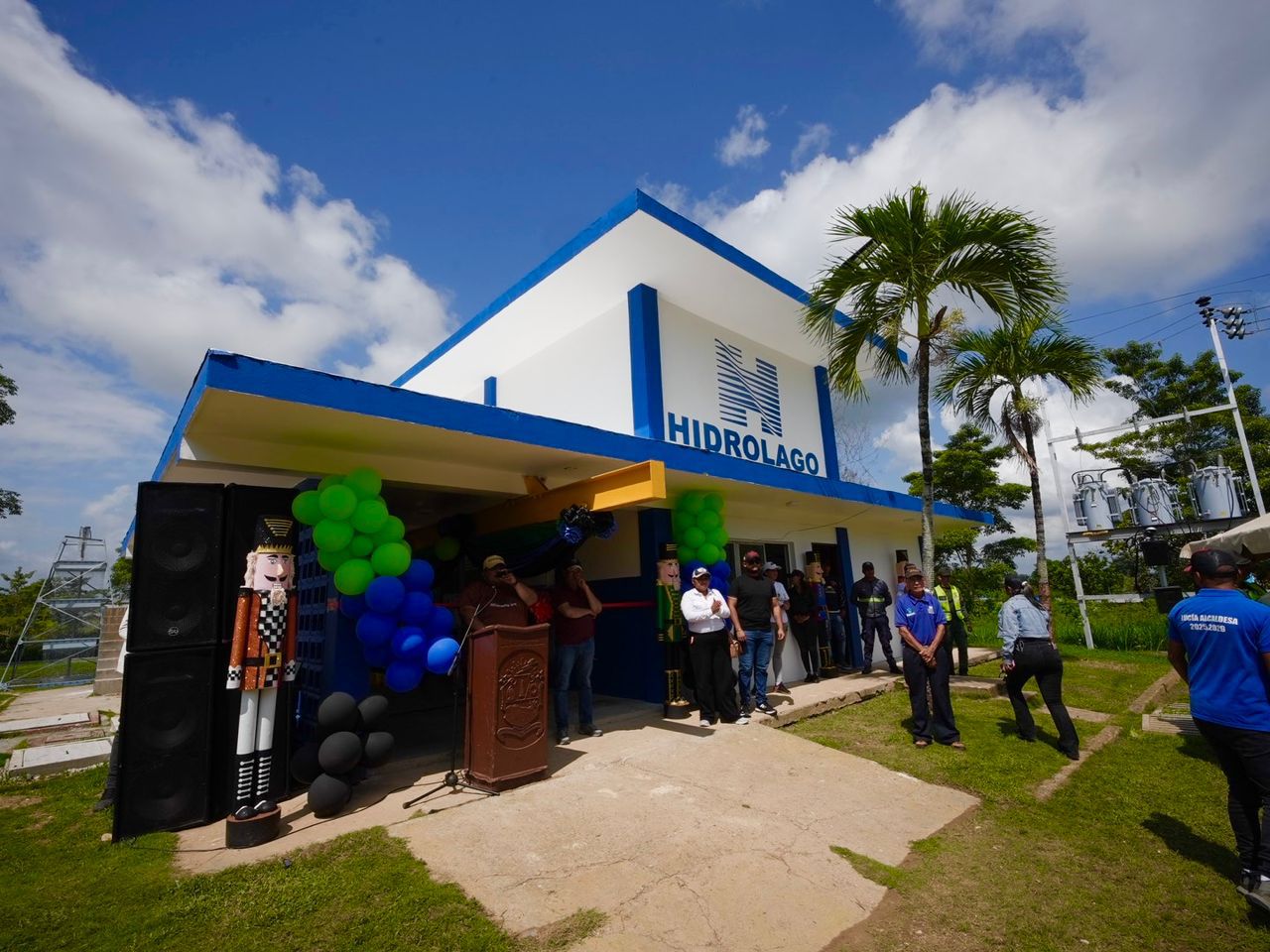 Entrega de planta potabilizadora para beneficiar a 7.000 hogares destaca en gira del gobernador a Semprum