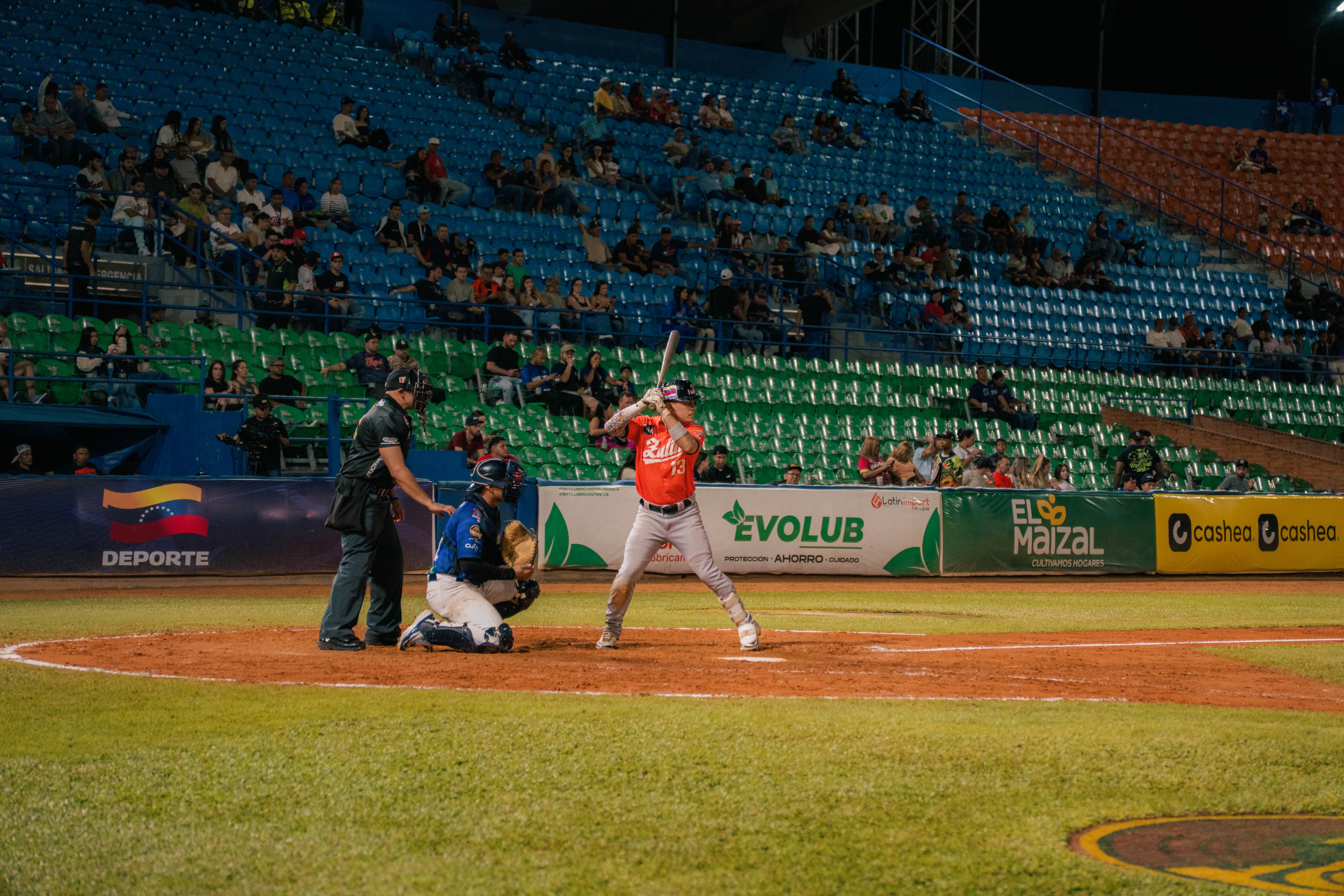 Águilas logró una victoria clave ante Tigres en un emocionante duelo