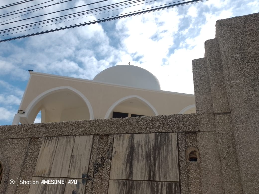 ¿Qué es esto: mezquita, sinagoga, capilla o templo?