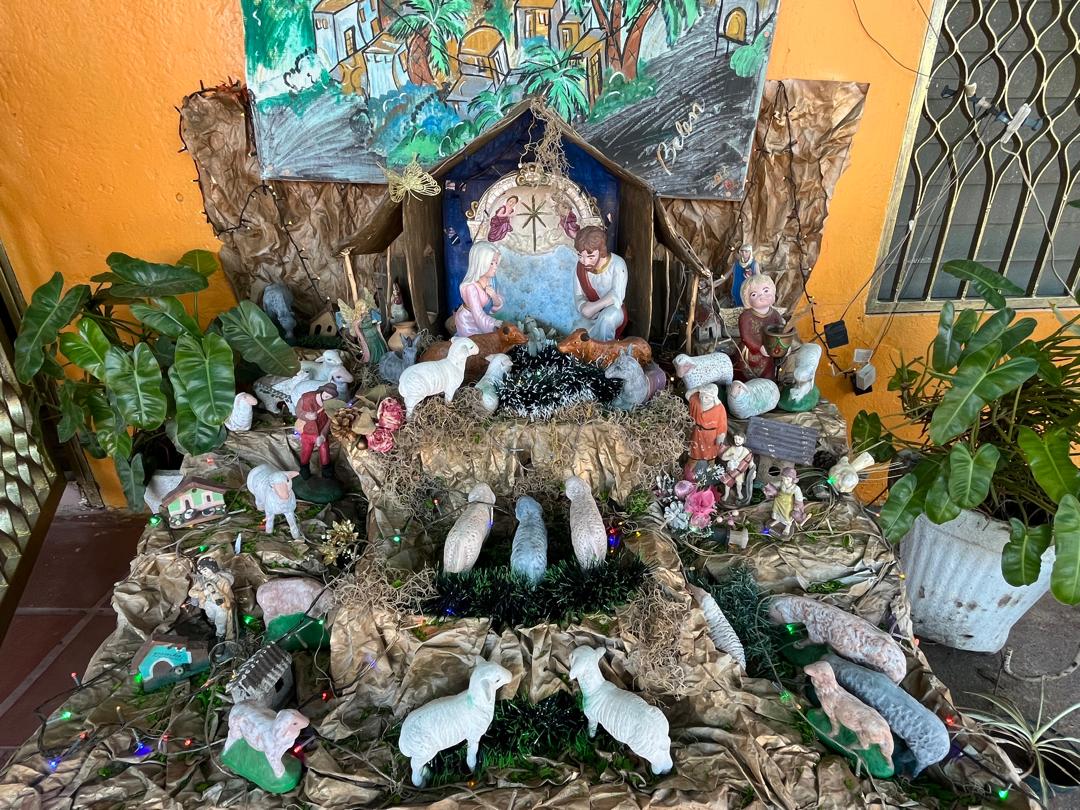 El pesebre que no se apaga: Un refugio de fe y amor en el sector La Misión