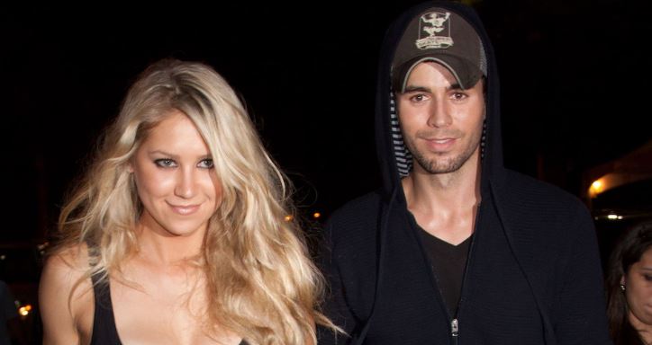 Enrique Iglesias dio la bienvenida a su cuarto hijo: El artista español y Ana Kournikova presentan a su bebé 