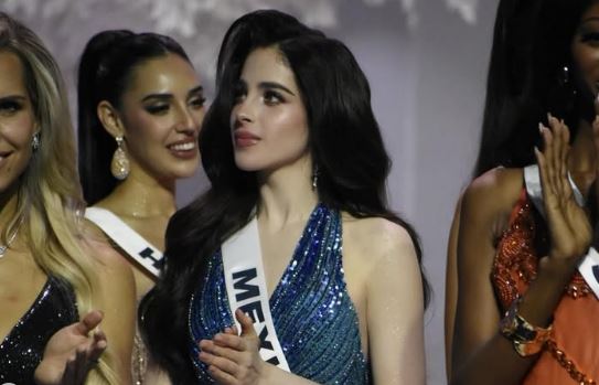 Miss Universo, Fátima Bosch abandonó una entrevista en vivo por esta razón