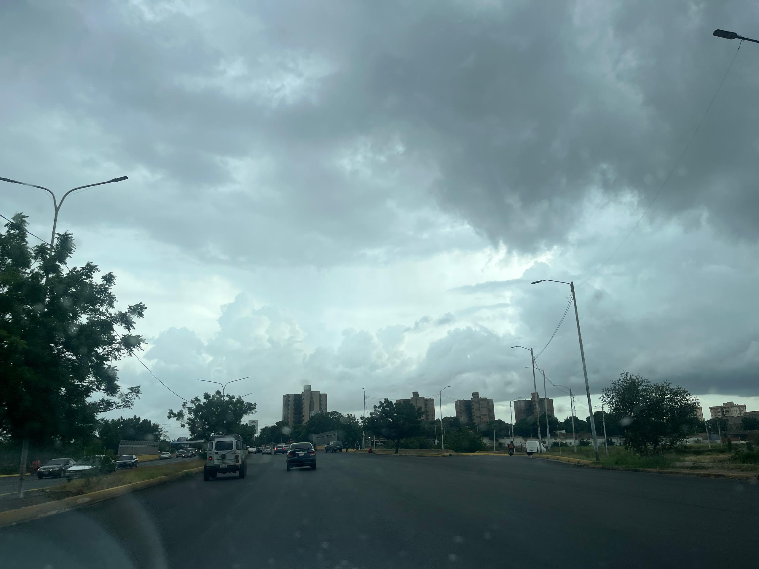 Incremento de nubosidad y lluvias en gran parte del país