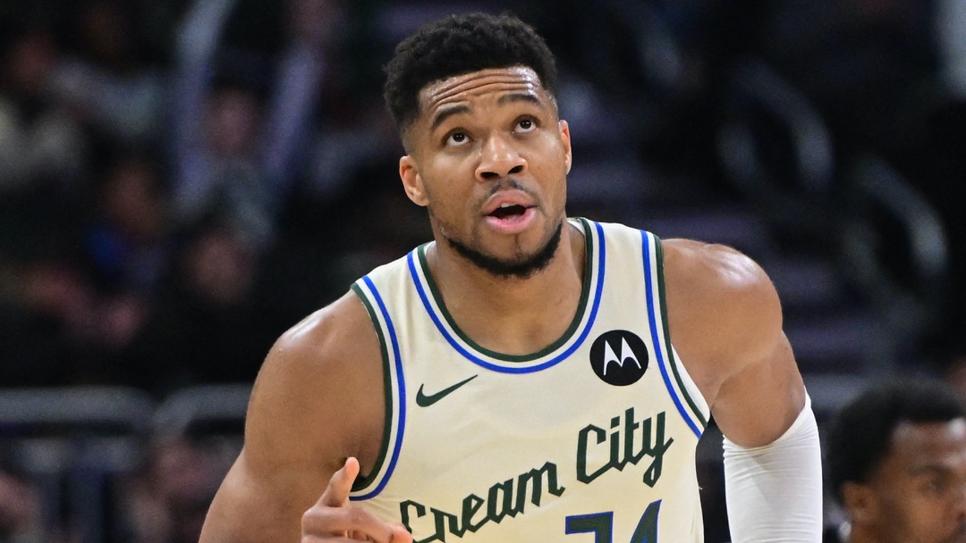 Antetokounmpo podría cambiar de destino antes de la fecha límite de transferencias en NBA