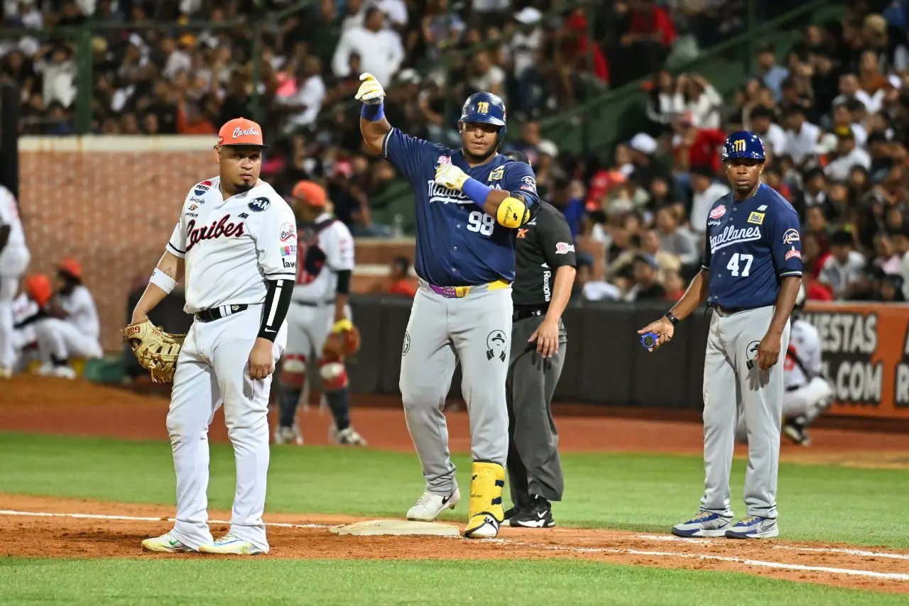 Duelo clave: La Gran Final de la LVBP entre Caribes y Magallanes llega al cuarto capítulo