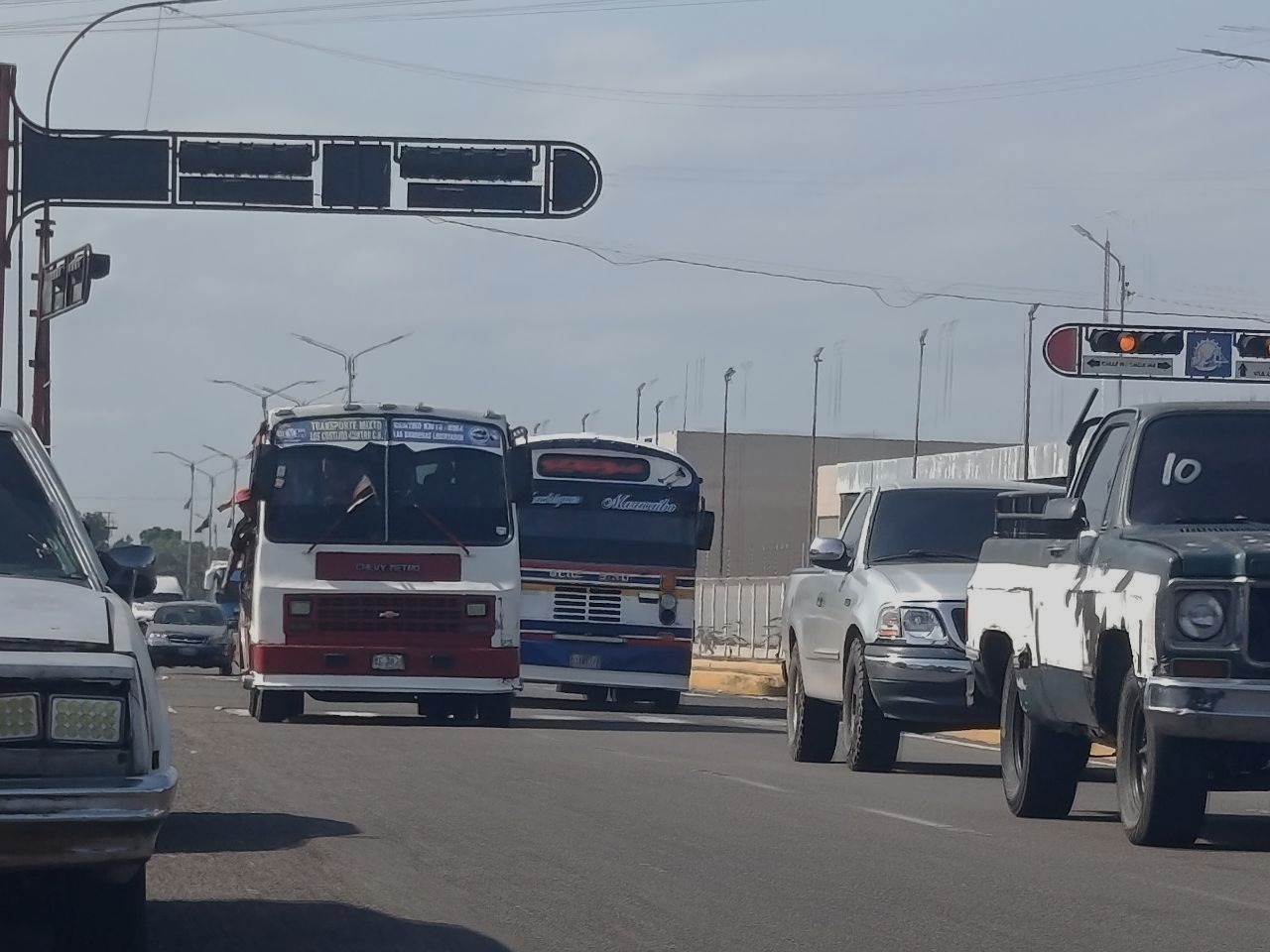 Rebaja del 40 % en impuestos alivia economía de los transportistas en San Francisco