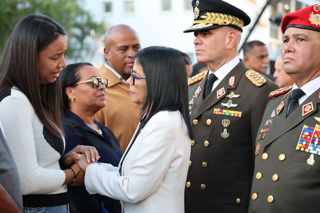 Presidenta Rodríguez  encabezó acto de ascensos y condecoraciones en la Academia Militar de la GNB