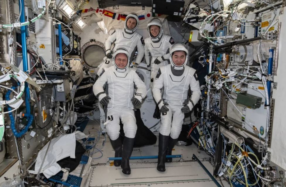 Primera evacuación médica en la historia de la EEI: La Crew-11 regresa a la Tierra un mes antes de lo previsto