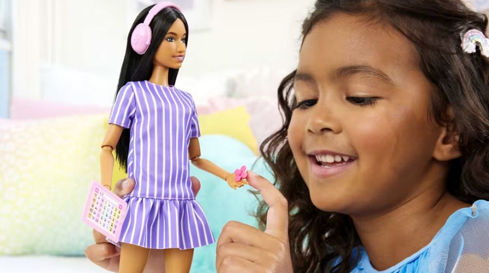 Mattel lanzó una Barbie con autismo