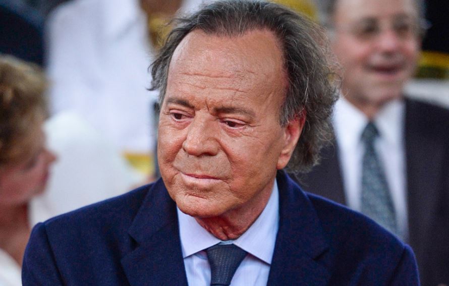 Alcalde de Madrid descartó retirar la medalla de la ciudad a Julio Iglesias