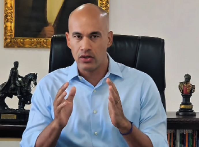 Ministro de Educación Héctor Rodríguez confirmó inicio de clases el lunes 12-Ene