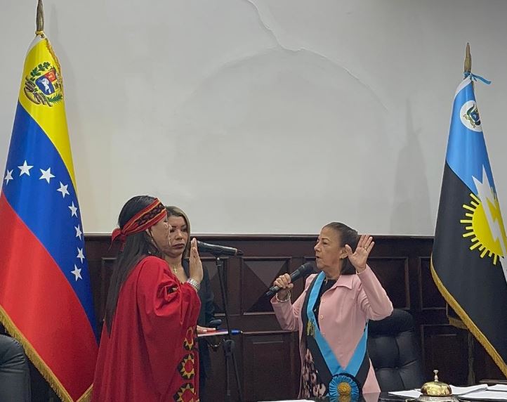 Clez juramenta directiva para el periodo 2026-2027 y ratifica a Magdelys Valbuena como presidenta