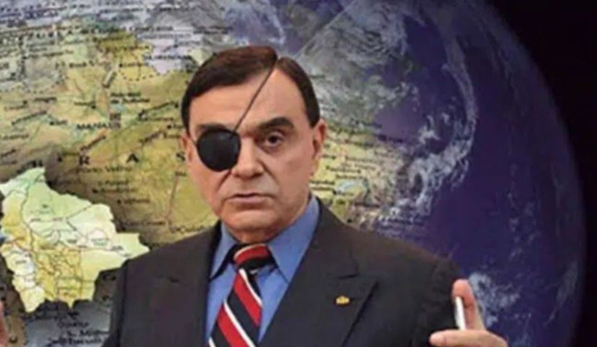 Walter Martínez: Primer periodista latino al frente de una guerra como corresponsal